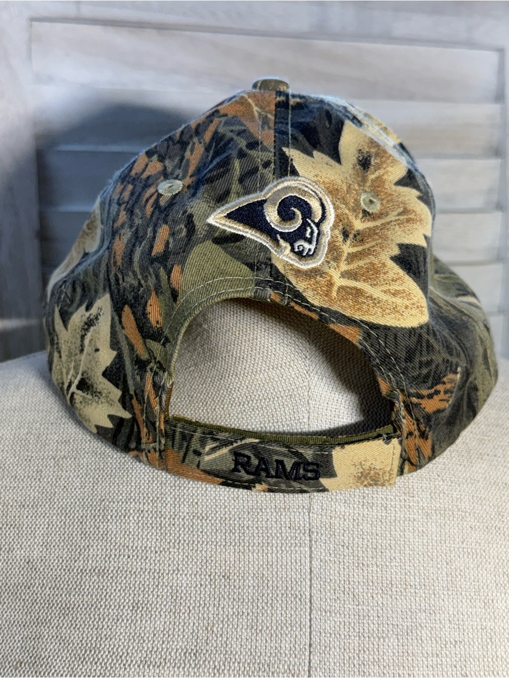 VTG 90s St Louis Rams Camo Hat RealTree Camouflage Velcro Strapback Cap NFL OSFM - Picture 2 of 5